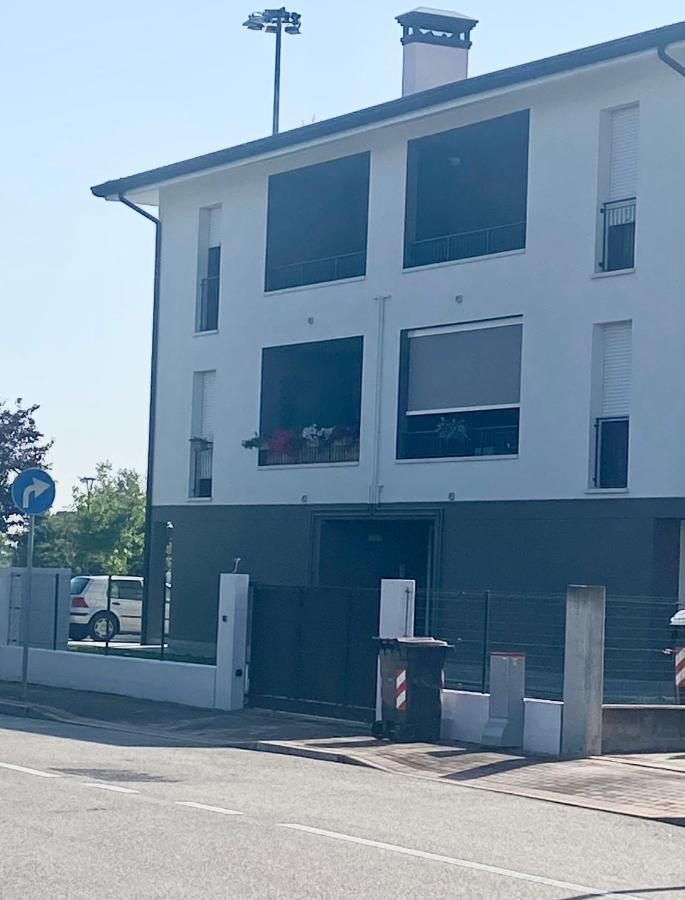 Residence Outlet Vivaldi Noventa di Piave Exterior foto